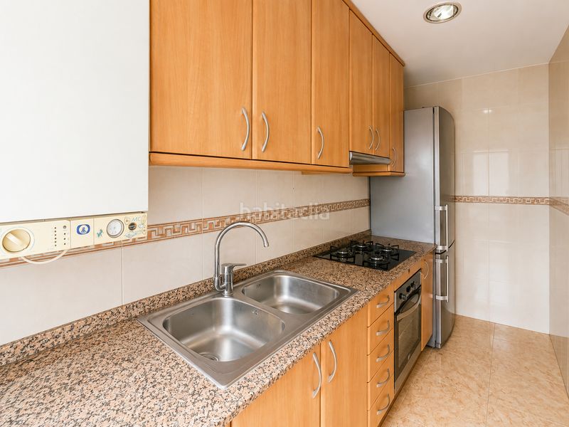 Foto ac7cf159-599e-4ad5-b61b-b8e04c57405b. Flat with heating parking in Creu de Barberà Sabadell