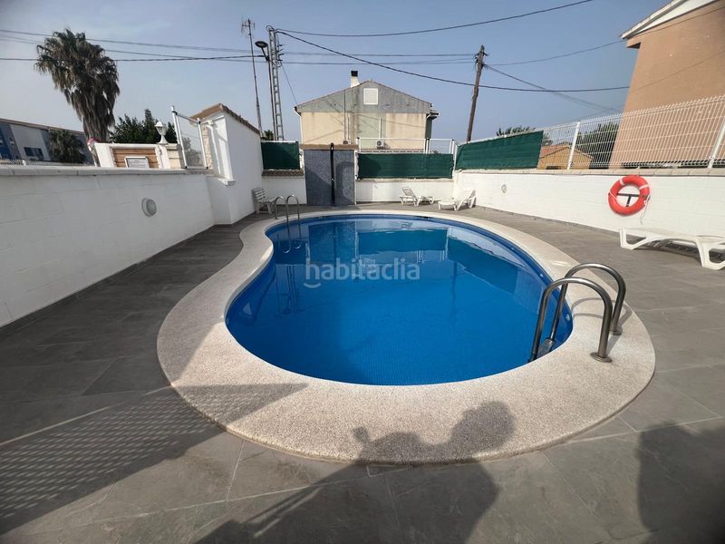 Foto 0ae18d83-d7c6-4694-8468-efe48c76e8e5. Casa adossada amb calefacció aparcament piscina a Almazora / Almassora