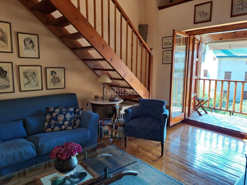 Foto 76d7c3d7-e7ec-446a-9b91-90f93651d1be. Rent duplex in plaça manjolet 2 in Puigcerdà