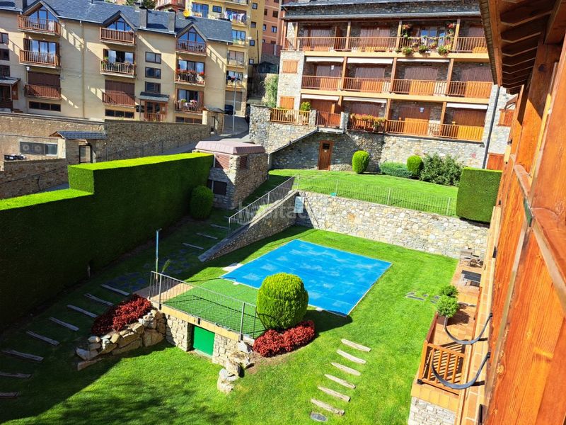 Foto b0566309-5bd8-4cf3-add6-3eba2aba871b. Rent duplex in plaça manjolet 2 in Puigcerdà