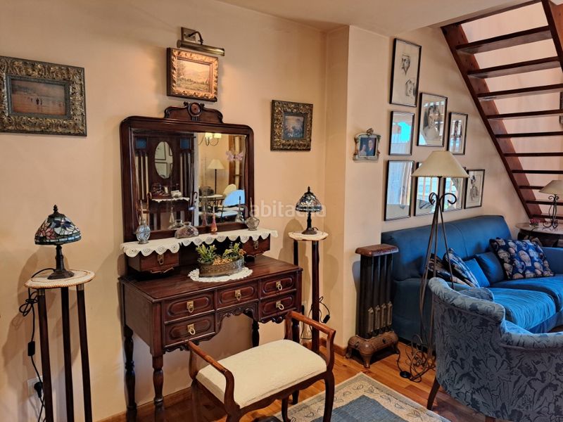Foto b06ff9c5-4a6a-43b2-aaa6-7bb1d6261c8b. Rent duplex in plaça manjolet 2 in Puigcerdà