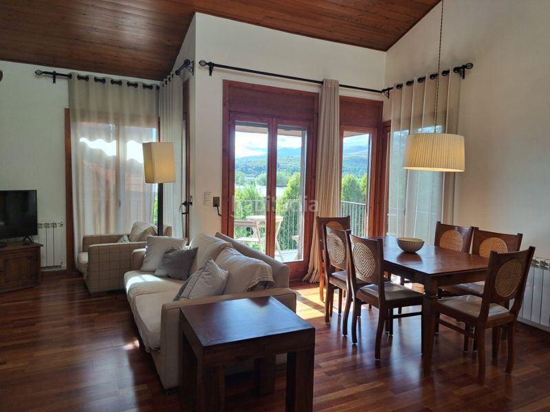 Foto 0e4a32a5-087f-4950-895b-4c428fef1e7d. Rent apartment in carrer mas d'en po 2 in Puigcerdà