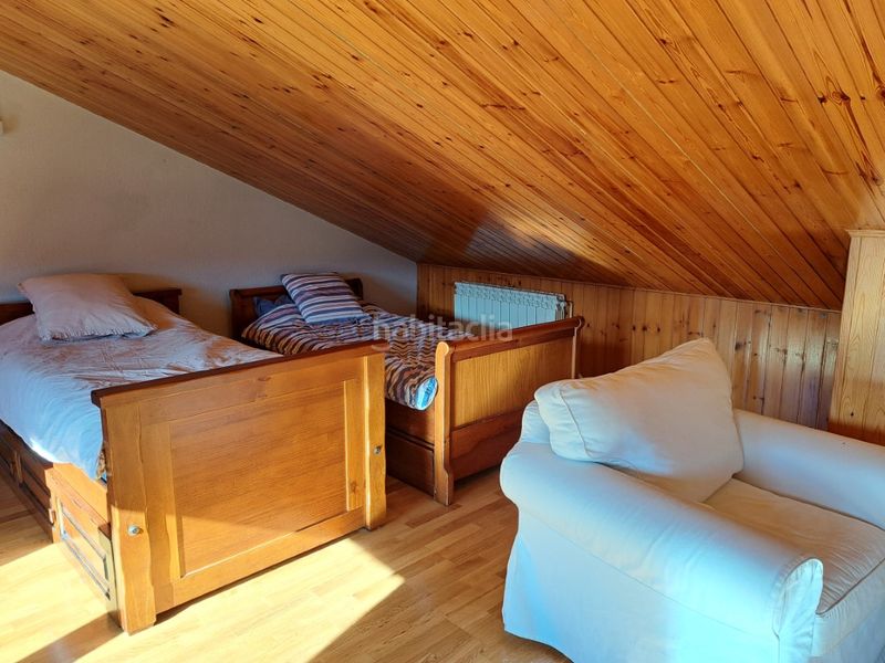 Foto 420eb472-e93c-4948-9668-21461e8f956c. Rent duplex in avinguda de catalunya 39 in Puigcerdà