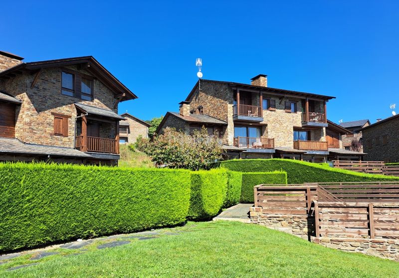 Foto 6ed5ed4d-238f-4436-9b3b-35f6a4619f09. Semi detached house in cami clossetes de les pgn 1 13 in Guils de Cerdanya