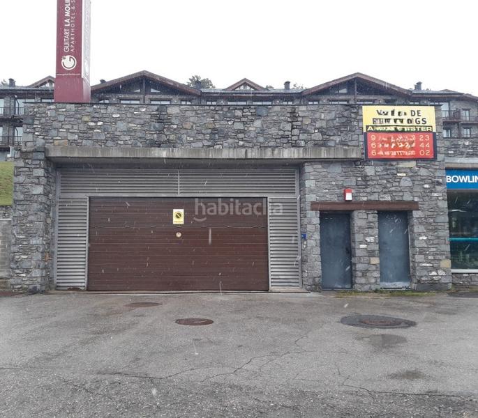 Foto 7426c75a-7bc3-4be4-8c82-a6ff792fce52. Aparcament cotxe a plaça pista llarga 8 a Molina (La)