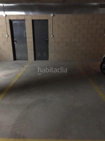 Foto 2dba7767-8638-4feb-b400-8219ec7d6367. Autoparkplatz in plaça pista llarga 8 in Molina (La)