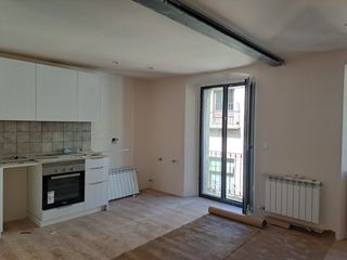 Miete Appartement in Carrer de les escoles pies 18. Acogedor