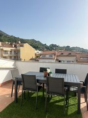 Dachwohnung in Carrer fra frederic de berga 20. Ático en el centro de berga - ¡tu refugio en las alturas!