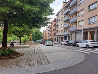 Business premise in Plaça font del ros 13