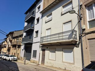 Edificio in Carrer d'Estavar 17