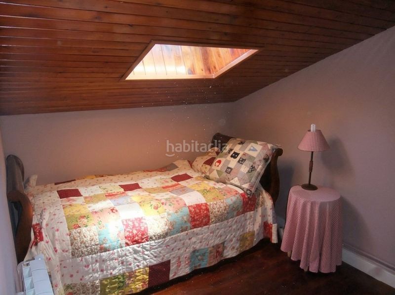 Foto 1fee73ce-1518-4e6d-bb22-3e73733f043b. Dúplex amb xemeneia calefacció aparcament a Prades