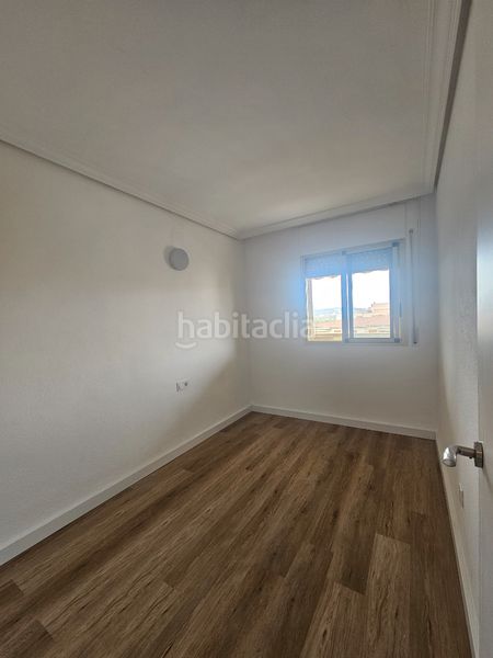 Foto 285eecec-baca-4777-b051-b1435e55b10a. Apartament a carrer d'isaac albéniz 13 a La Pineda Vila-seca