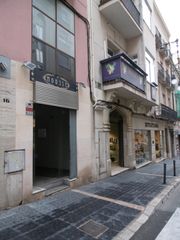 Locale commerciale in Carrer de la unió 16