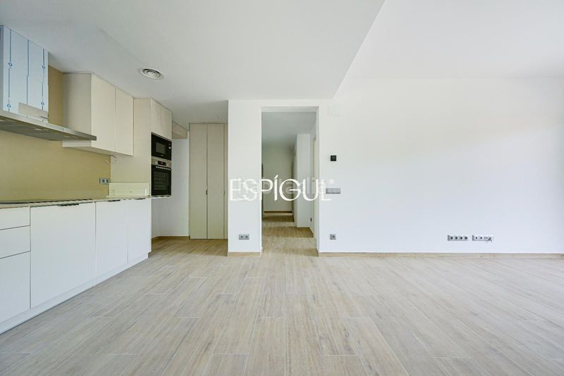 Foto a6f43b28-7875-42f6-83ec-b69e78a79a92. Flat with heating parking pool in Pals