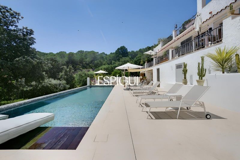 Foto 3f40baf3-8e43-4980-92b9-3590ea79d69b. Casa amb calefacció aparcament piscina a Vall-llobrega