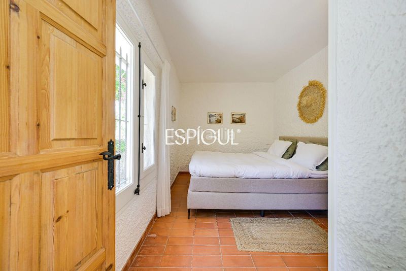 Foto 8315cd96-866d-4777-b267-b0d1b74b0838. Casa amb calefacció aparcament piscina a Vall-llobrega