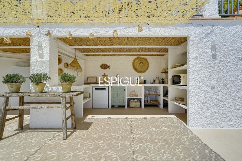 Foto a29f88a6-d3b9-41eb-ab4b-13153450cfb6. Casa amb calefacció aparcament piscina a Vall-llobrega