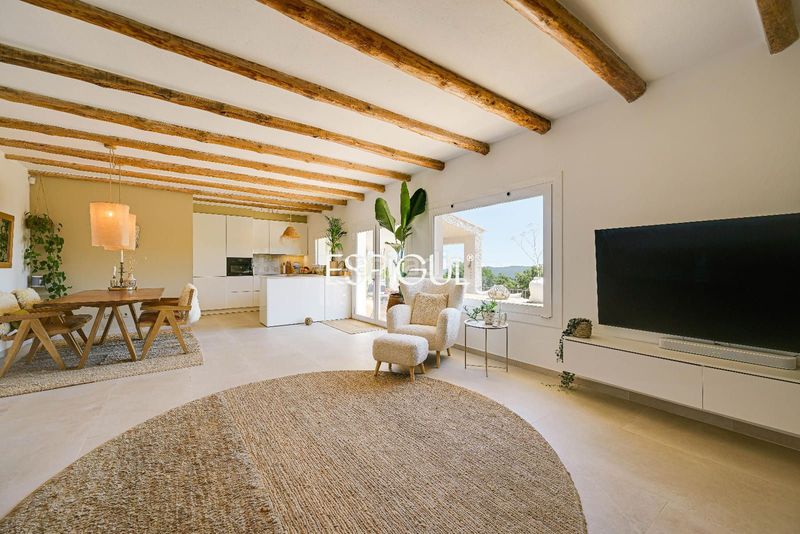 Foto b8f5c758-515e-4e9e-b2a8-2c4b41d590bc. Casa amb calefacció aparcament piscina a Vall-llobrega