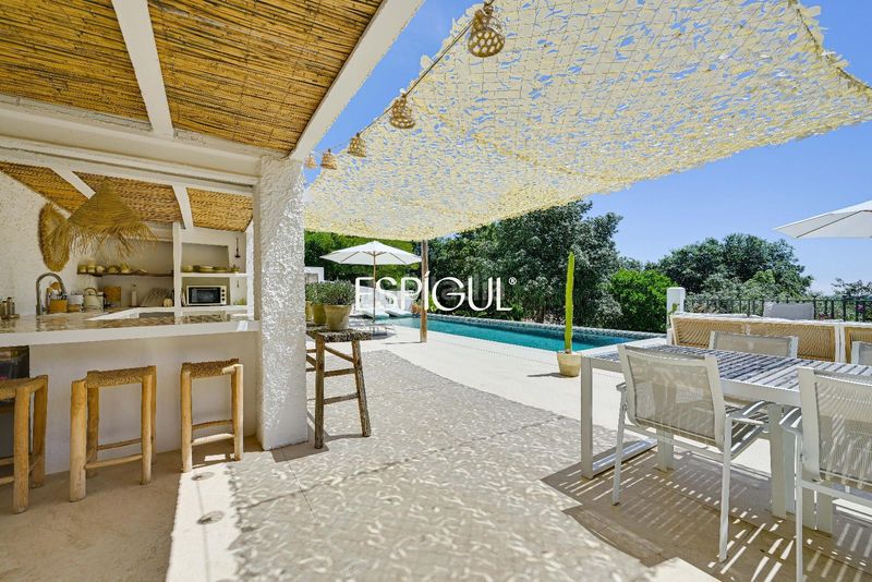 Foto f5e9ad48-2971-4599-a523-6581ece02586. Casa amb calefacció aparcament piscina a Vall-llobrega