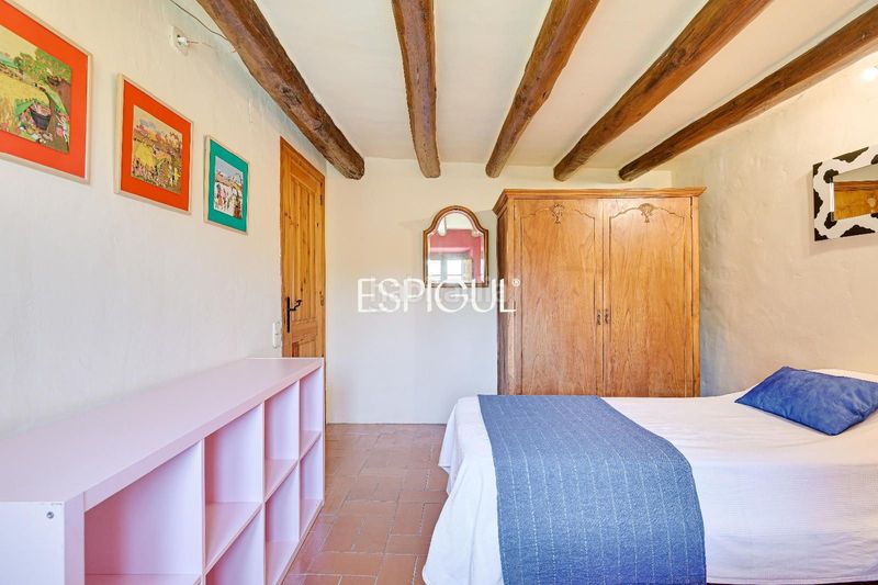 Foto 6e0b6717-9a4e-4176-90d2-93079cf0ed9c. Casa amb calefacció aparcament piscina a Bisbal d´Empordà (La)