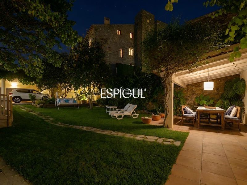 Foto edc8c5d2-16c2-4a9e-abfa-d772e168d5c1. Casa amb calefacció aparcament piscina a Bisbal d´Empordà (La)
