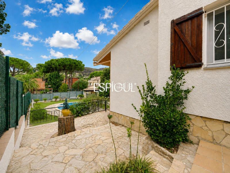 Foto 1370b826-7c72-46f8-913f-5f47a2b75489. Casa amb calefacció aparcament piscina a Cabanyes-Mas Ambrós-Mas Pallí Calonge