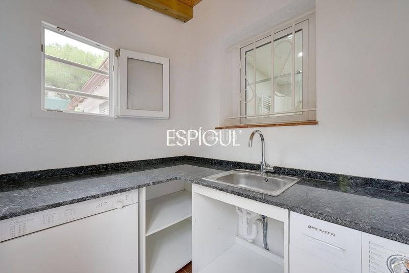 Foto 46063caf-2cc8-4ee1-bb17-01cc178a38d6. Casa amb calefacció aparcament piscina a Cabanyes-Mas Ambrós-Mas Pallí Calonge
