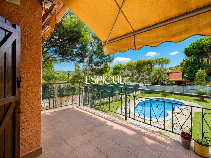 Foto 9b7e1c69-5736-43a5-b8c9-d7f8b735b7d8. Casa amb calefacció aparcament piscina a Cabanyes-Mas Ambrós-Mas Pallí Calonge