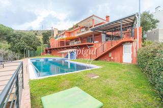 Maison  Can semi. Casa exclusiva con vistas al mar, piscina y jardín en can semi