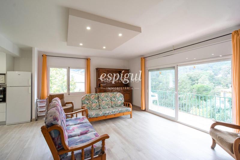 Foto 3d2c93e2-2872-4d22-b045-92bccac51cf6. Casa  independiente en urbanización Rosamar en Santa Cristina d´Aro