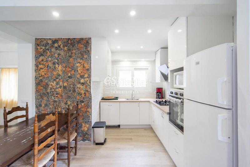 Foto e5f0d01e-a466-47ed-9ca1-1aed999c23f2. Casa  independiente en urbanización Rosamar en Santa Cristina d´Aro