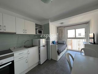 Etagenwohnung  Girona. Estudio en primera lnea en platja daro