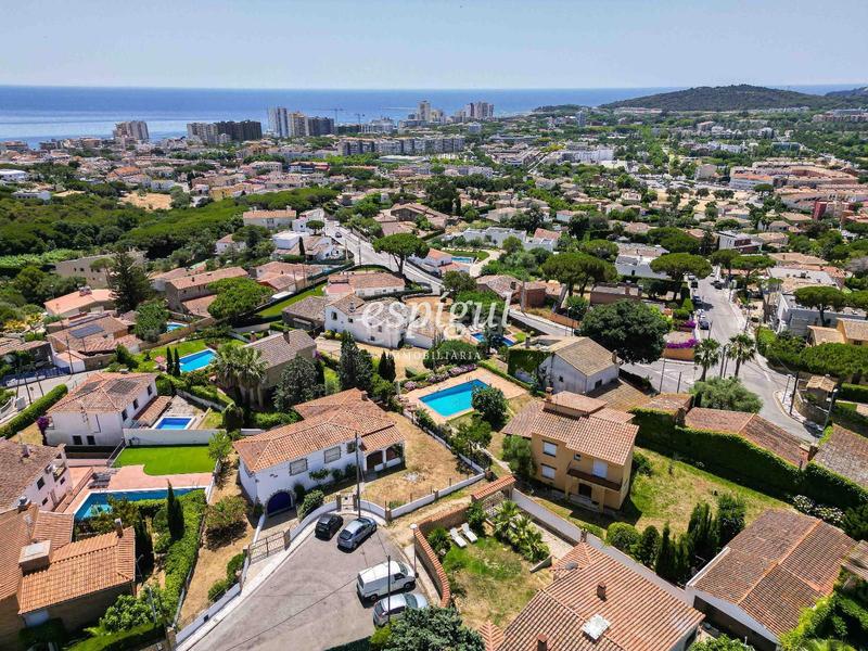 Foto 661517a9-4d9a-4cd2-9b37-382d3bc4efb5. Maison avec chauffage parking piscine dans Fenals Platja d´Aro