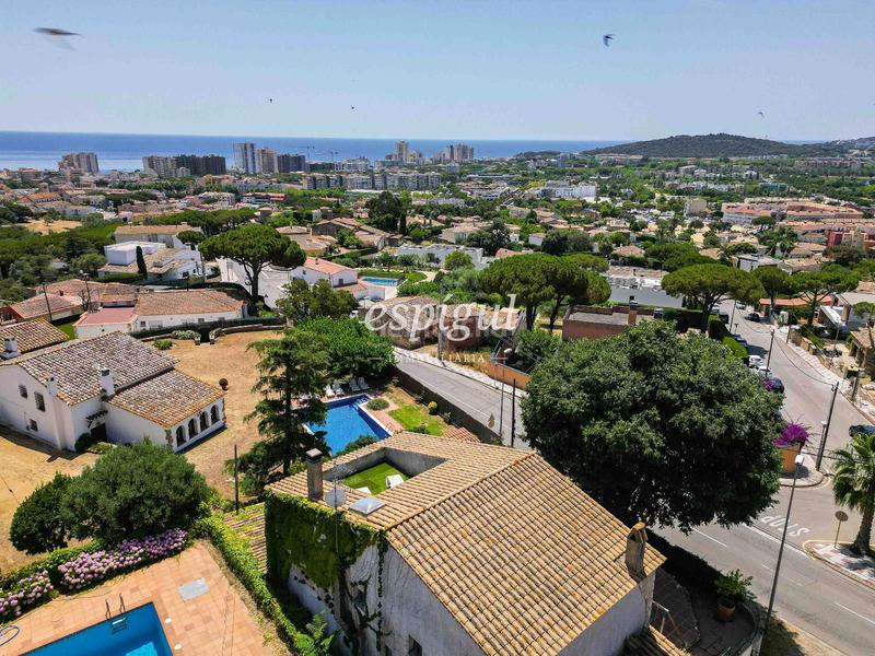 Foto d52e604e-7717-44ea-8650-e92a8e39dc56. Maison avec chauffage parking piscine dans Fenals Platja d´Aro