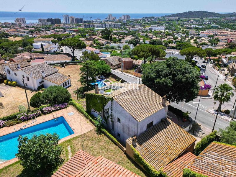 Foto e3a44aa9-dce8-4cb1-b8a5-691b73e074b4. Maison avec chauffage parking piscine dans Fenals Platja d´Aro