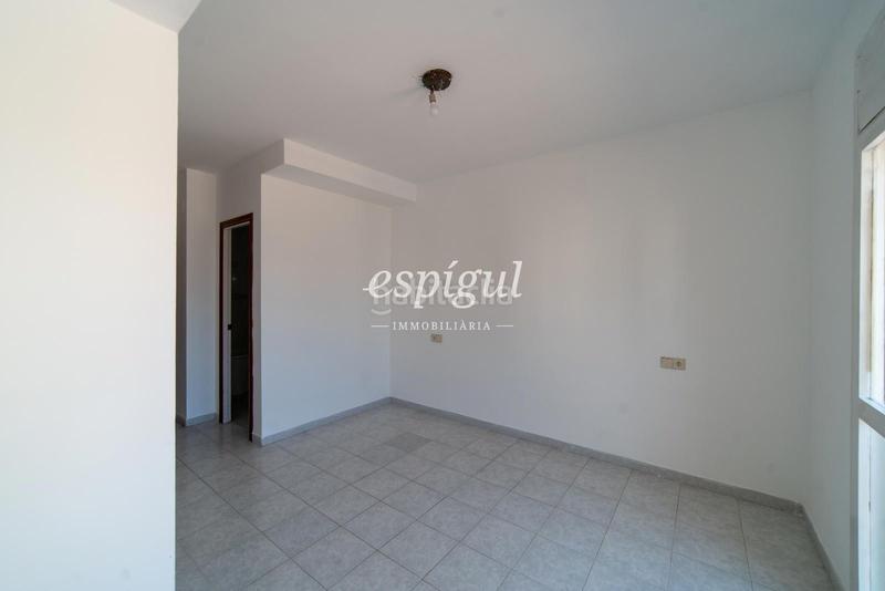 Foto 08fdf2dd-289f-484f-95a5-1e09626fd6b5. Duplex con riscaldamento parcheggio in Avinguda Catalunya Palamós