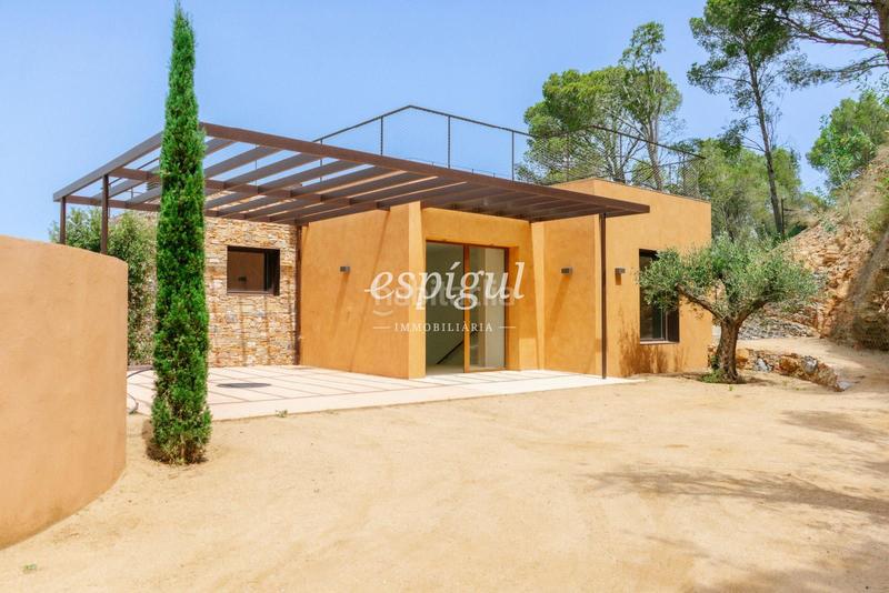 Foto 0294eb46-f987-4746-8cfe-d0dcbfc7b1bd. Casa con riscaldamento parcheggio piscina in Sa Riera-Sa Fontansa Begur