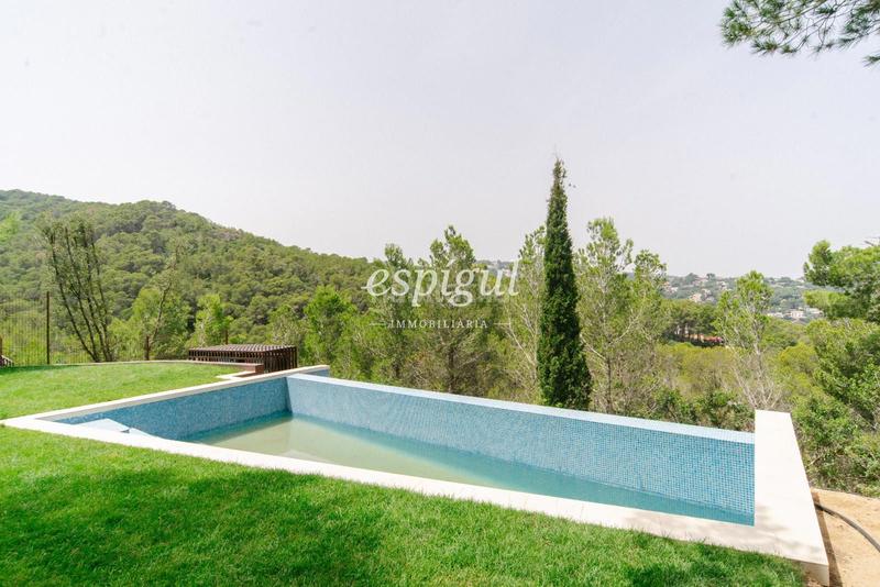 Foto 71c34c82-1bc6-4f54-9b71-e8175a385d92. Casa con riscaldamento parcheggio piscina in Sa Riera-Sa Fontansa Begur