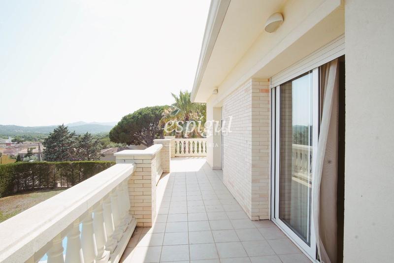 Foto 021c6513-bf8c-40e6-abec-332d25ece018. Casa chalet en venta en torrebosca, platja daro en Platja d´Aro