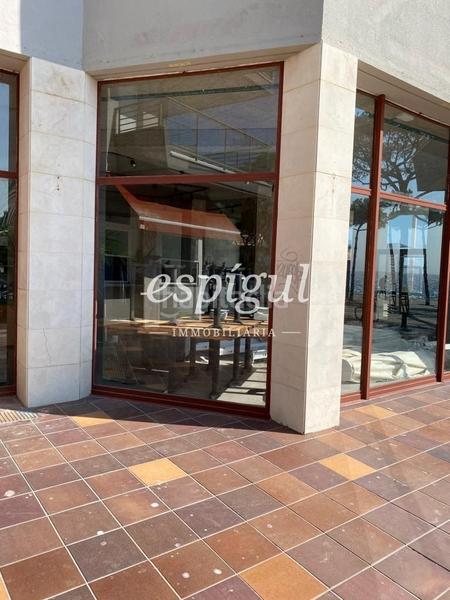Foto 0ac7938f-cb17-453f-843d-5a526d168e0c. Pas-de-porte local commercial dans Centre-Platja Platja d´Aro