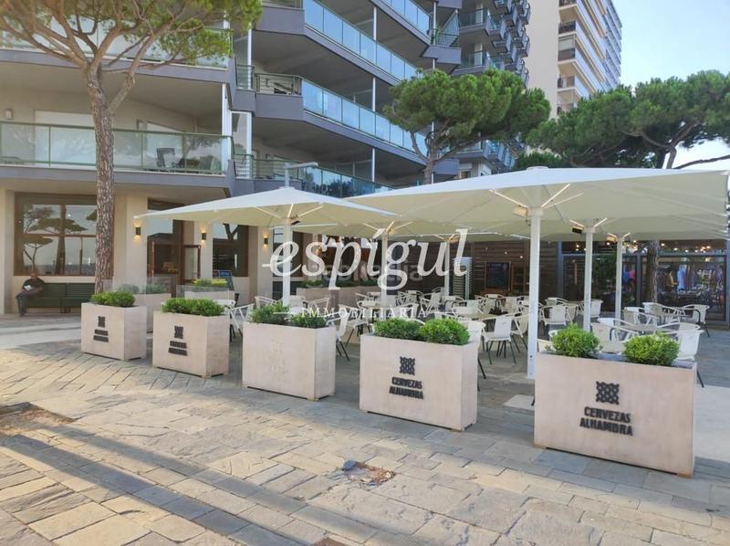 Foto a2753187-f464-4ea7-8afc-2a8a7bcd6c75. Pas-de-porte local commercial dans Centre-Platja Platja d´Aro