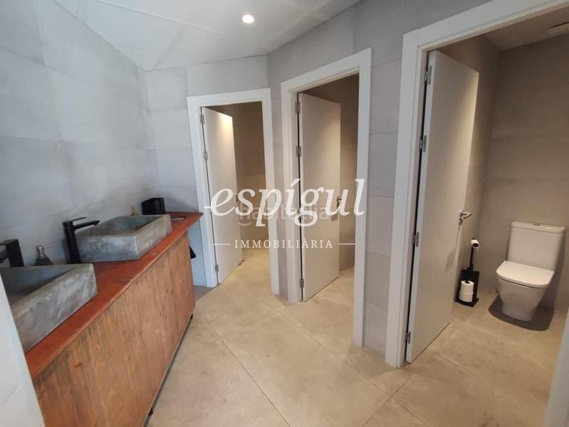 Foto 3f6db59f-a247-45dd-a082-dafd3a650bfa. Traspàs local comercial a Centre-Platja Platja d´Aro