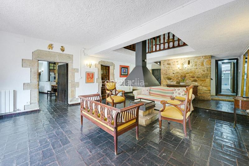 Foto 350ddc2c-8744-4c45-9200-ee92c27b0ca0. Haus mit heizung parking pool in Llagostera