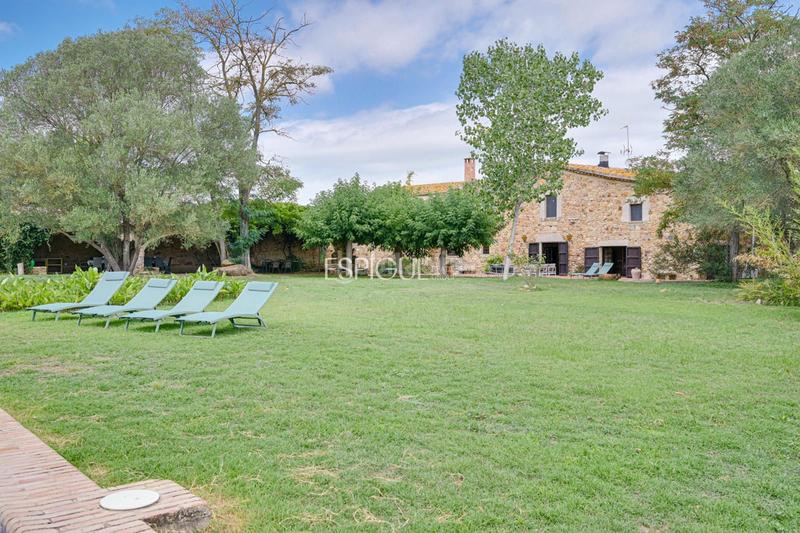 Foto 8ff0ac2f-d67b-46e1-89e7-dcc6000df404. Haus mit heizung parking pool in Llagostera