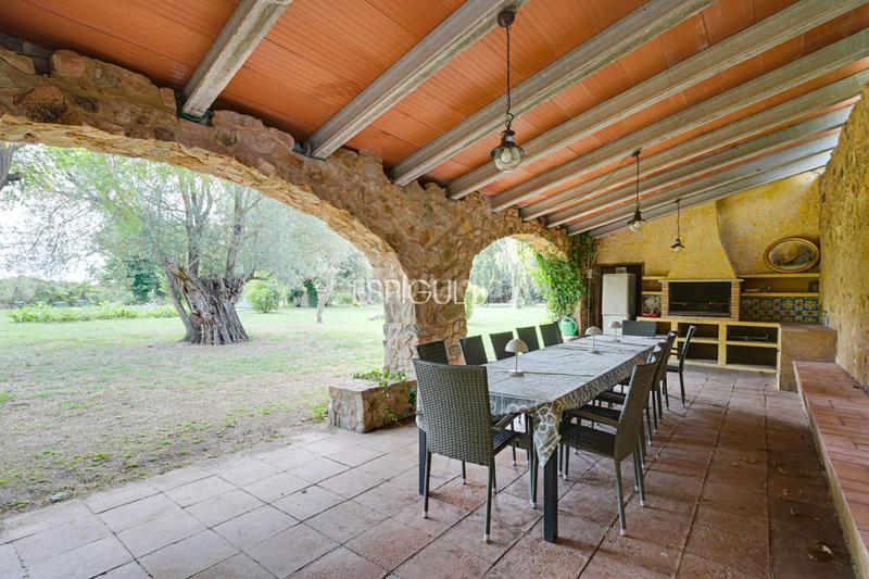 Foto f4b6e05d-2e86-4468-b98c-c07efa41b131. Haus mit heizung parking pool in Llagostera