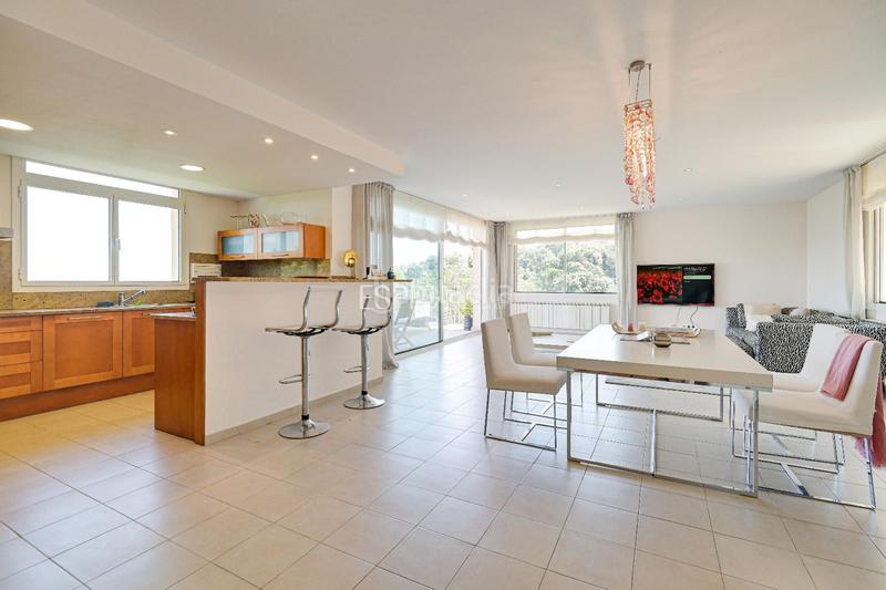 Foto 1d45594c-8184-4d11-a7c1-970274c5a822. Casa amb calefacció aparcament a Urbanitzacions Platja d´Aro