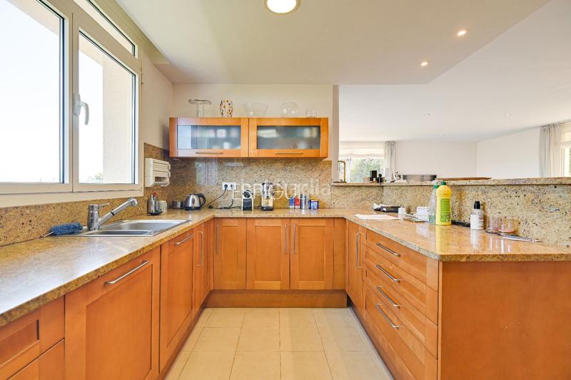 Foto 3637ddde-846f-4ca9-b5fc-13b81d8e2def. Casa amb calefacció aparcament a Urbanitzacions Platja d´Aro