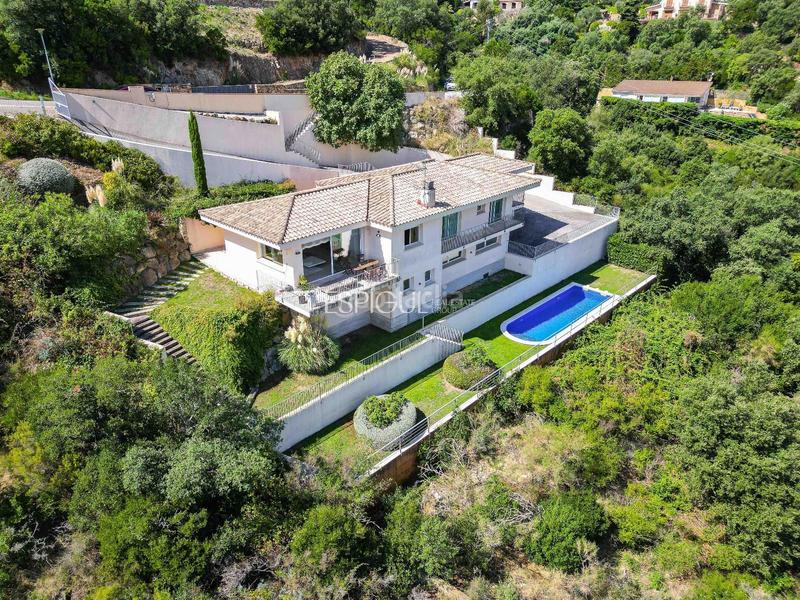 Foto 595d9457-5acf-46ba-bf99-96f8b3ebb53d. Casa amb calefacció aparcament a Urbanitzacions Platja d´Aro