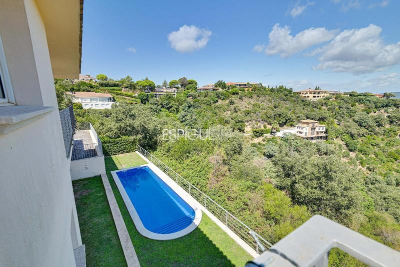 Foto 97cf12ef-e143-4fec-9686-a5cdeef68fd6. Casa amb calefacció aparcament a Urbanitzacions Platja d´Aro