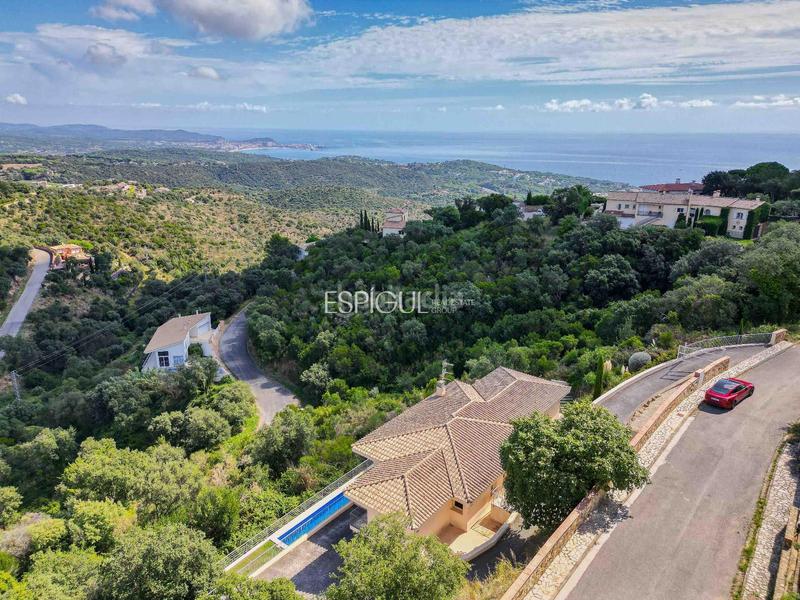 Foto ea56cc3b-4614-45d0-aadb-21135cbec08a. Casa amb calefacció aparcament a Urbanitzacions Platja d´Aro